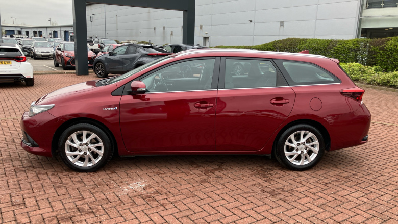 Toyota Auris 1.8 Hybrid Icon Tech TSS 5dr CVT Hybrid Estate